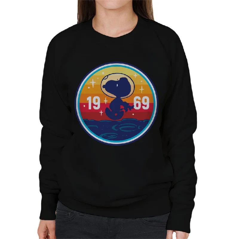 Peanuts Snoopy 1969 Moon Landing Women's Sweatshirt Hoodie with Batwing Sleeves Loose Dramatic