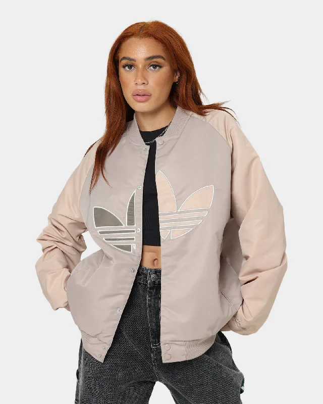 Adidas CLGT Jacket Ash Pearl/Vapour Grey Insulated Jacket Fitted Jacket Loose Jacket