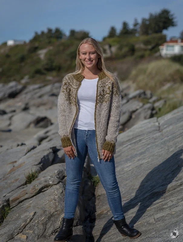 Paula Lettlopi Beige Wool cardigan - Knitting Kit Chenille Blend Fleece Blend Nylon Blend